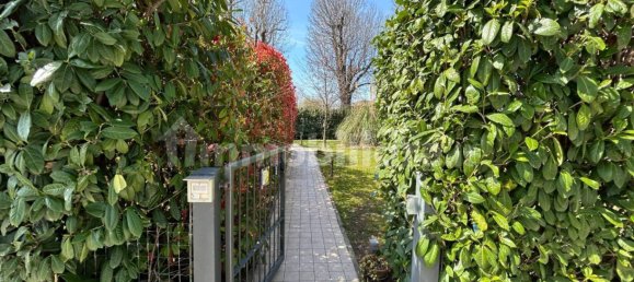 2 bedrooms Apartment in Calderara di Reno, Italy No. 162160 22