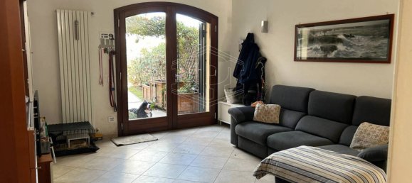 2 bedrooms Apartment in Calderara di Reno, Italy No. 162160 3