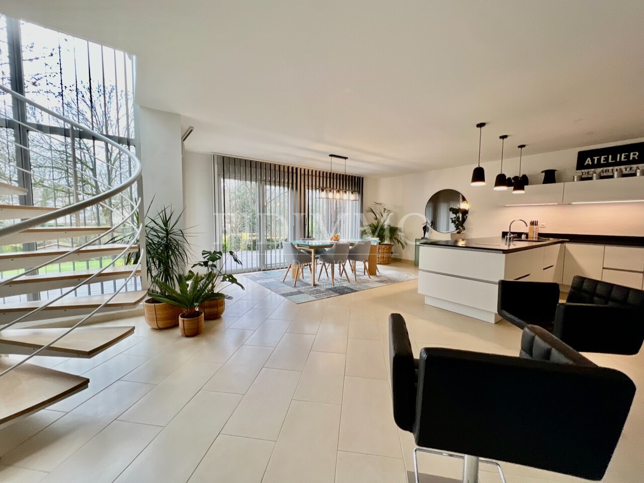 4 Schlafzimmer Villa in Noiseau, France, Nr. 178525