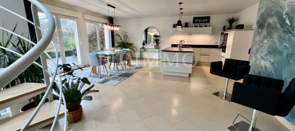 4 Schlafzimmer Villa in Noiseau, France, Nr. 178525 3