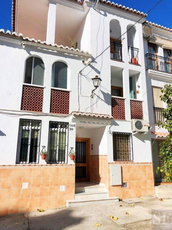 Apartamento de 2 dormitorios en Cómpeta, Spain No. 219749