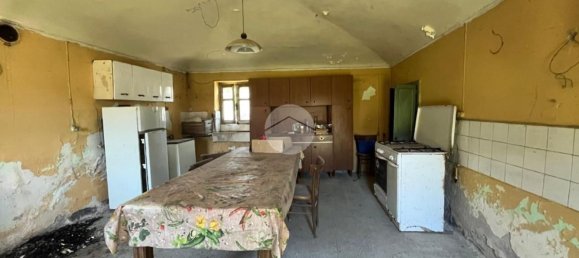 10 rooms House in Barge, Italy No. 279515 4