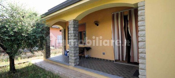 Villa de 3 dormitorios en Capannori, Italy No. 306160 3