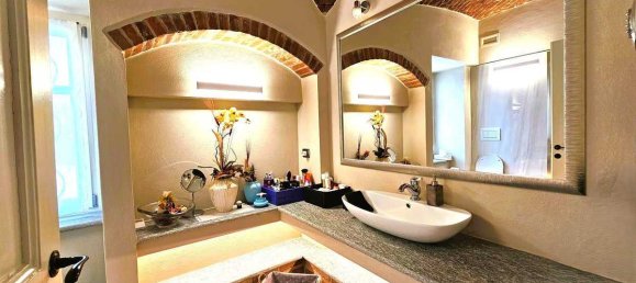 4 bedrooms Villa in Cherasco, Italy No. 126831 25