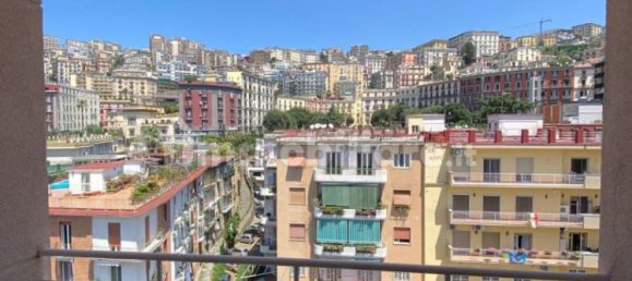 2 bedrooms Apartment in Naples, Italy No. 306203 17