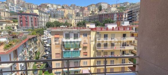 2 bedrooms Apartment in Naples, Italy No. 306203 18