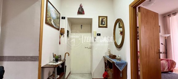 3غرفة شقة في Aversa, Italy رقم 36781 2