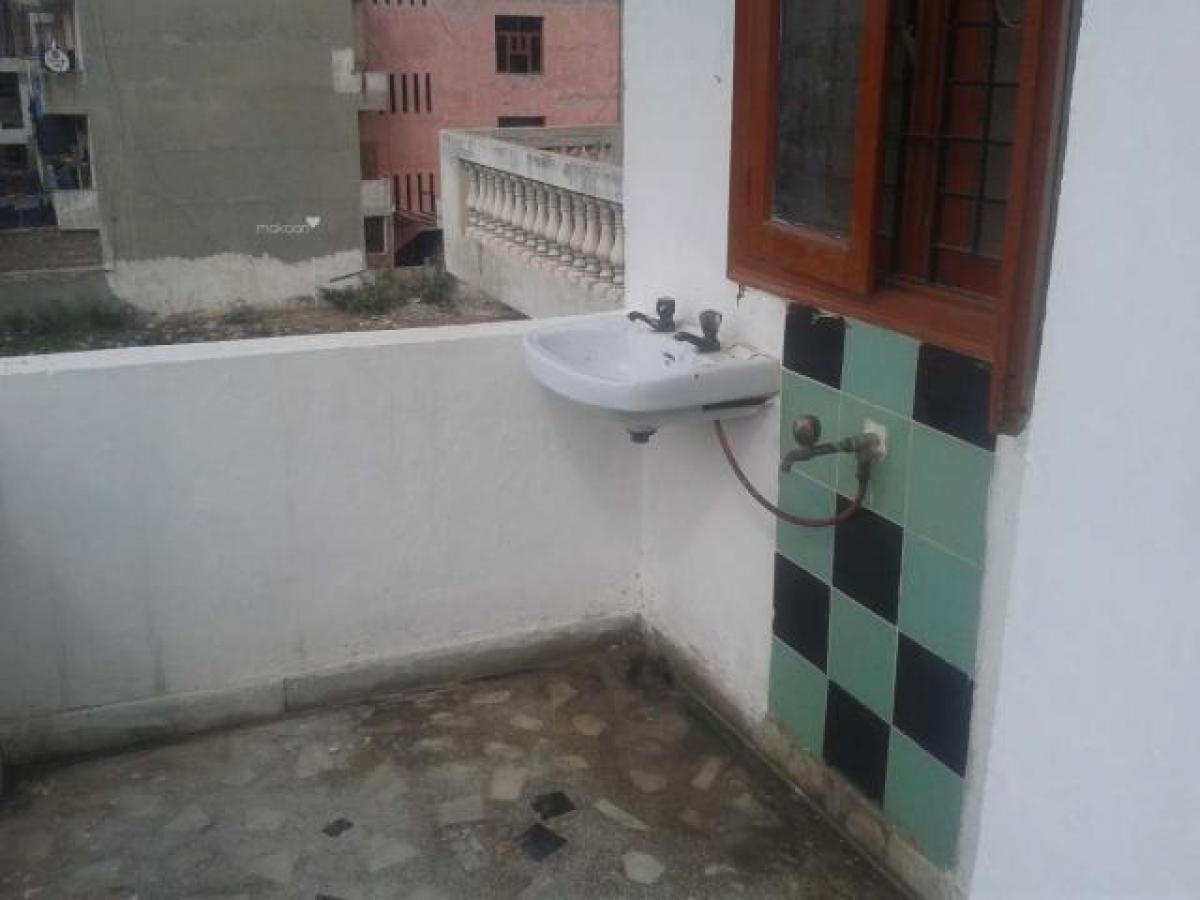 2 bedrooms House in Faridabad, India No. 51600