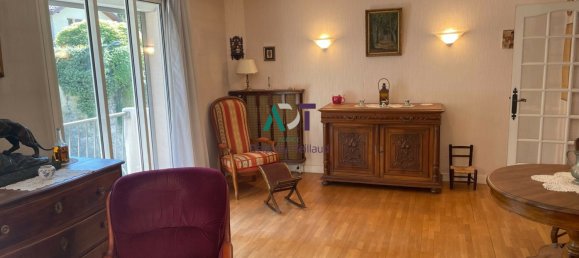 Apartamento de 3 dormitorios en Grenoble, France No. 200948 2