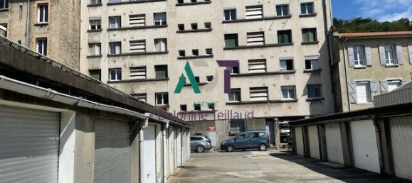 Apartamento de 3 dormitorios en Grenoble, France No. 200948 10