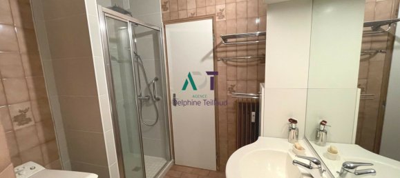 Apartamento de 3 dormitorios en Grenoble, France No. 200948 8