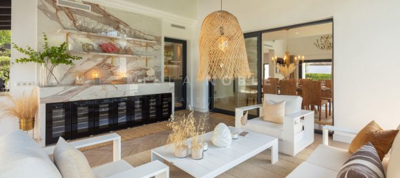 4 bedrooms Villa in Marbella, Spain No. 112809 6