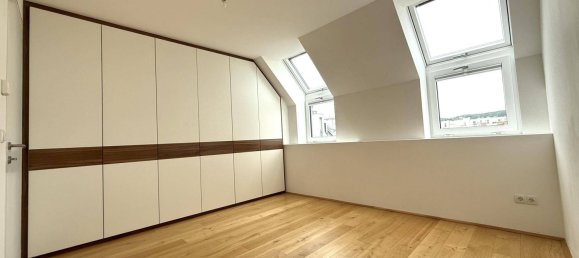 3 bedrooms Duplex in Ottakring, Austria No. 179525 9