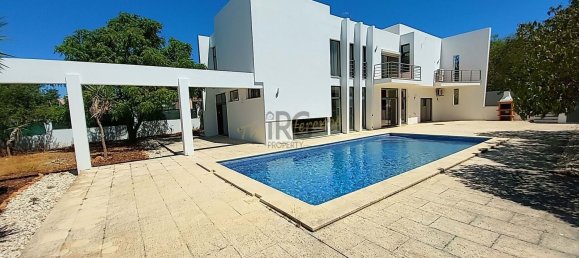 Casa de 3 dormitorios en Almancil, Portugal No. 135568 39