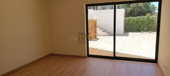 Casa de 3 dormitorios en Almancil, Portugal No. 135568 7