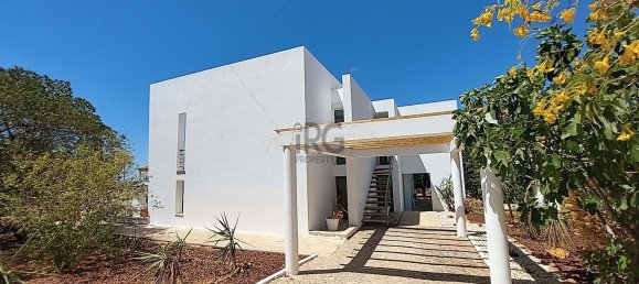 Casa de 3 dormitorios en Almancil, Portugal No. 135568 2