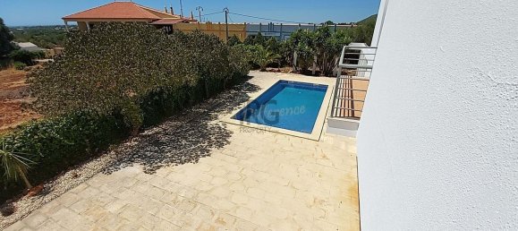 Casa de 3 dormitorios en Almancil, Portugal No. 135568 33