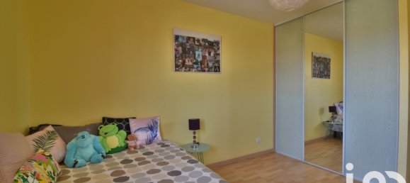 2 bedrooms Apartment in Saint-Louis-de-Montferrand, France No. 104700 2