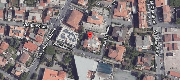 Apartamento de 4 dormitorios en Rome, Italy No. 378140 3