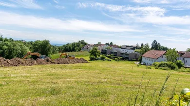  قطعة أرض في Gramastetten, Austria رقم 126317