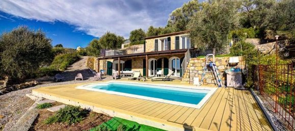 3غرفة فيلا في Civezza, Italy رقم 124591 2