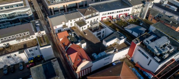 Здание с 4 спальнями в Росток, Германия № 108537 38