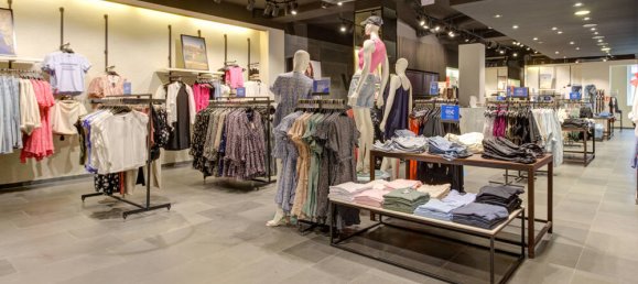 Здание с 4 спальнями в Росток, Германия № 108537 9