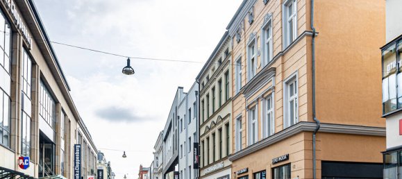 Здание с 4 спальнями в Росток, Германия № 108537 2