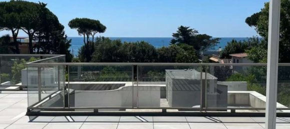 Villa de 4 dormitorios en Terracina, Italy No. 118523 3