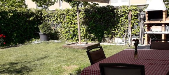 3 bedrooms Townhouse in Zaragoza, Spain No. 166060 7