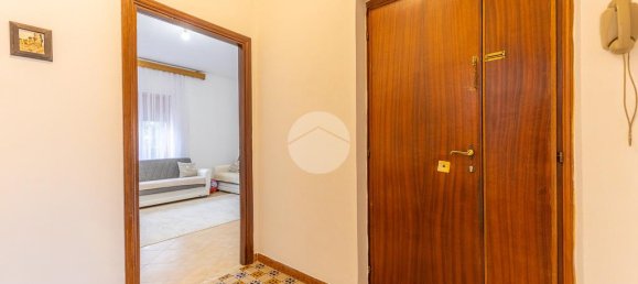 3 bedrooms Apartment in Rome, Italy No. 310111 7