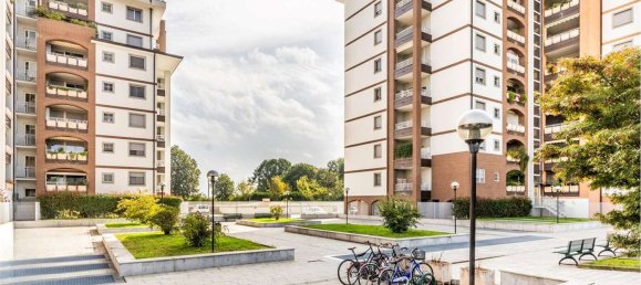 4 rooms Apartment in Segrate, Italy No. 260635 30