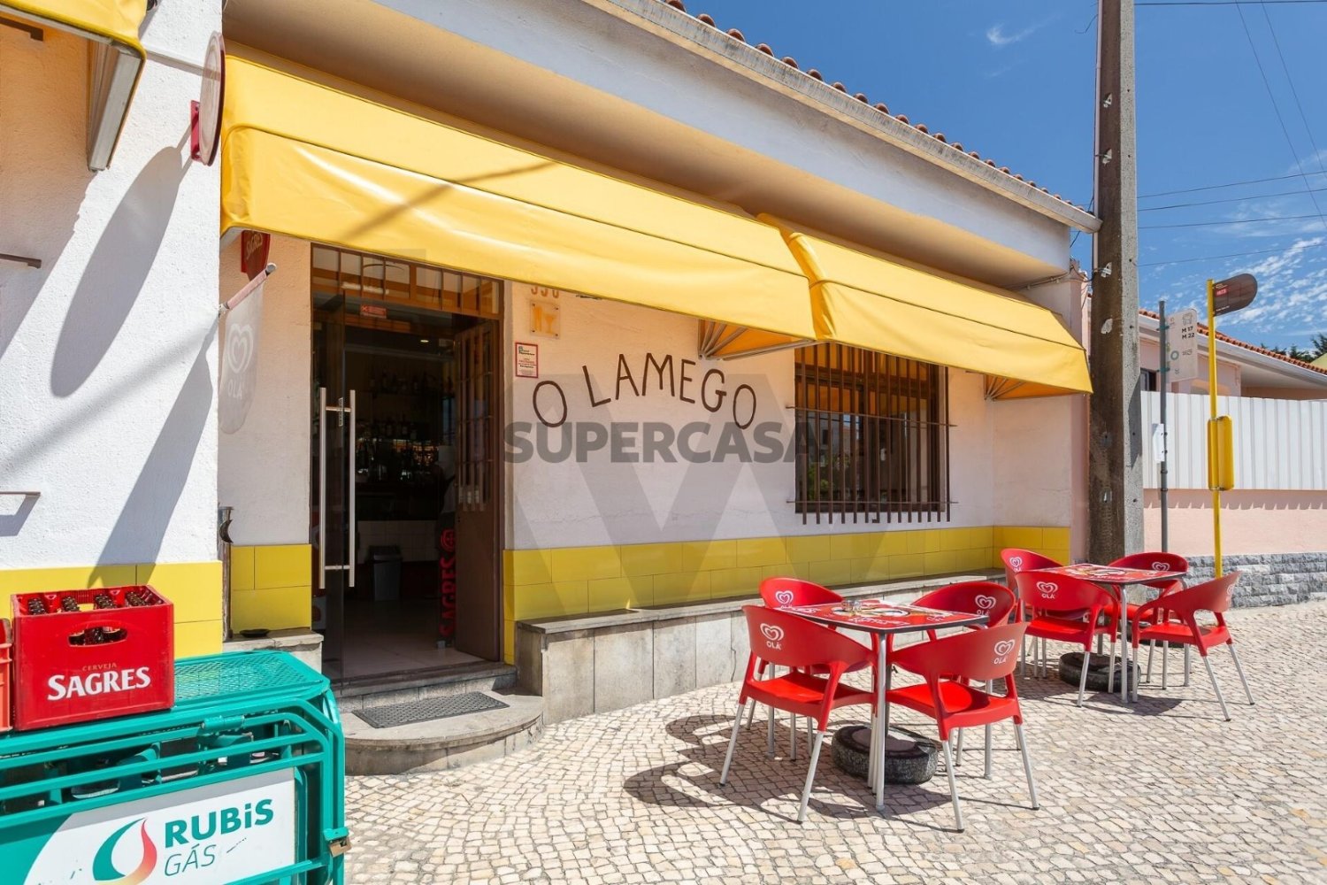 88m² Commercial property in Cascais, Portugal No. 298083