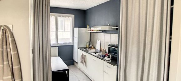 Apartamento de 15 dormitorios en Migennes, France No. 363994 9