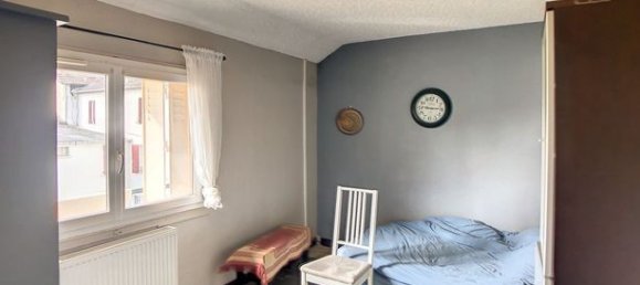 Apartamento de 15 dormitorios en Migennes, France No. 363994 15