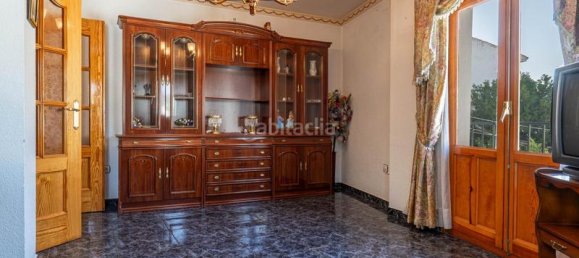 4 bedrooms Apartment in Granada, Spain No. 169734 3