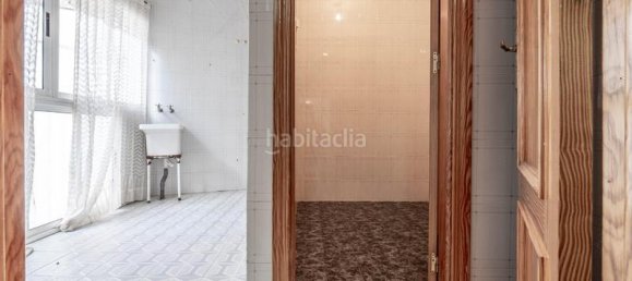 4 bedrooms Apartment in Granada, Spain No. 169734 22