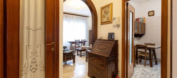 3 bedrooms Apartment in Milan, Italy No. 364914 29
