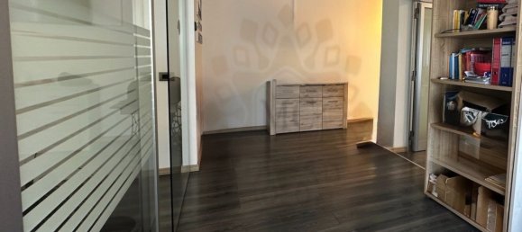 Escritório T5 em Sestu, Italy N.º 318992 8