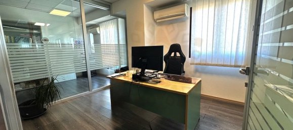 Escritório T5 em Sestu, Italy N.º 318992 10