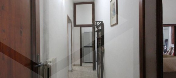 7 rooms Apartment in Pontedera, Italy No. 19253 29