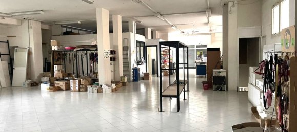 عقار تجاري في Rome, Italy 440متر مربع رقم 146610 21