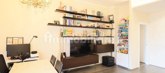 Apartamento de 2 dormitorios en Parma, Italy No. 161542 3