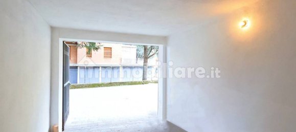 Apartamento de 2 dormitorios en Parma, Italy No. 161542 18
