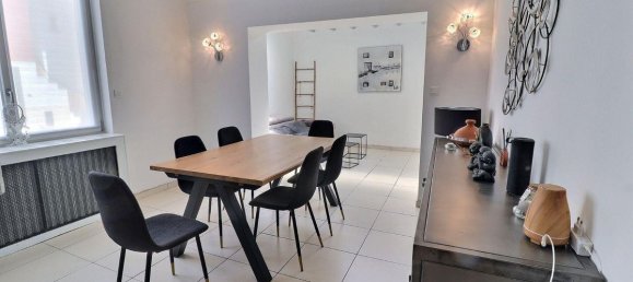 3 Schlafzimmer Stadthaus in Hazebrouck, France, Nr. 251226 2