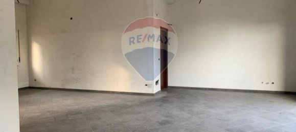 1 room Commercial property in Camporotondo Etneo, Italy No. 55181 4
