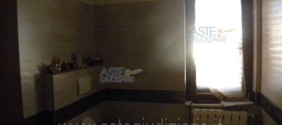 10 rooms House in Avezzano, Italy No. 231385 7