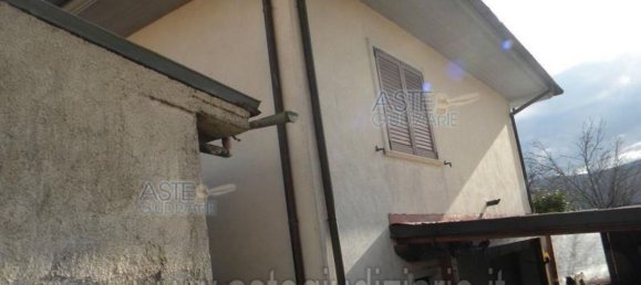 10 rooms House in Avezzano, Italy No. 231385 3