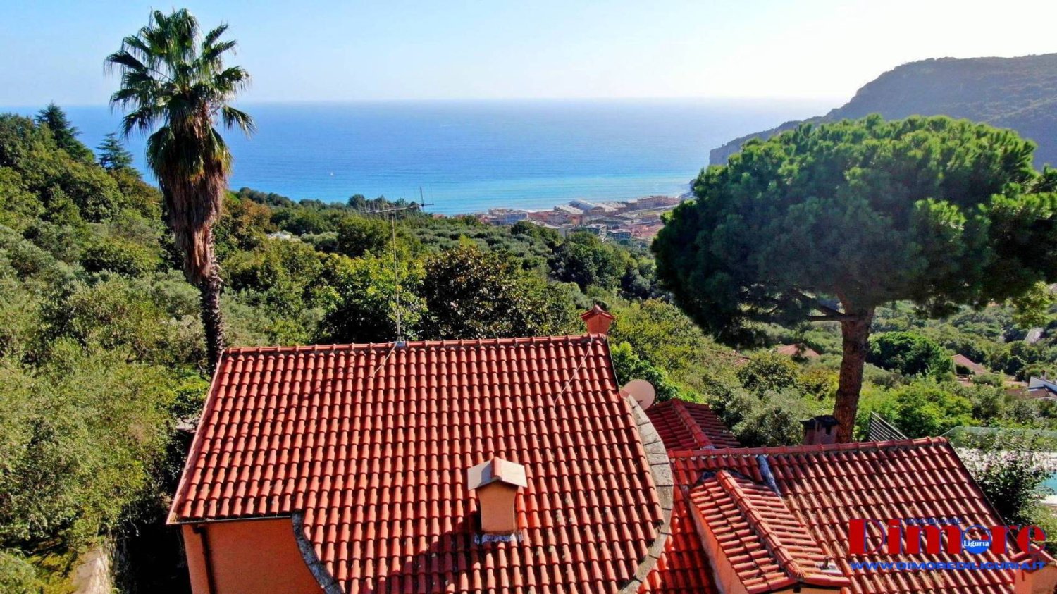 4 bedrooms Villa in Finale Ligure, Italy No. 396985