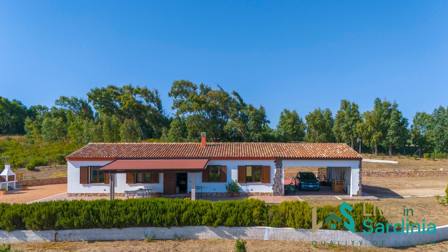 3 Schlafzimmer Haus in Aglientu, Italy, Nr. 340776